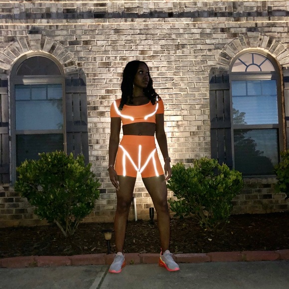 Reflective Active Wear Set - Picture 3 of 3